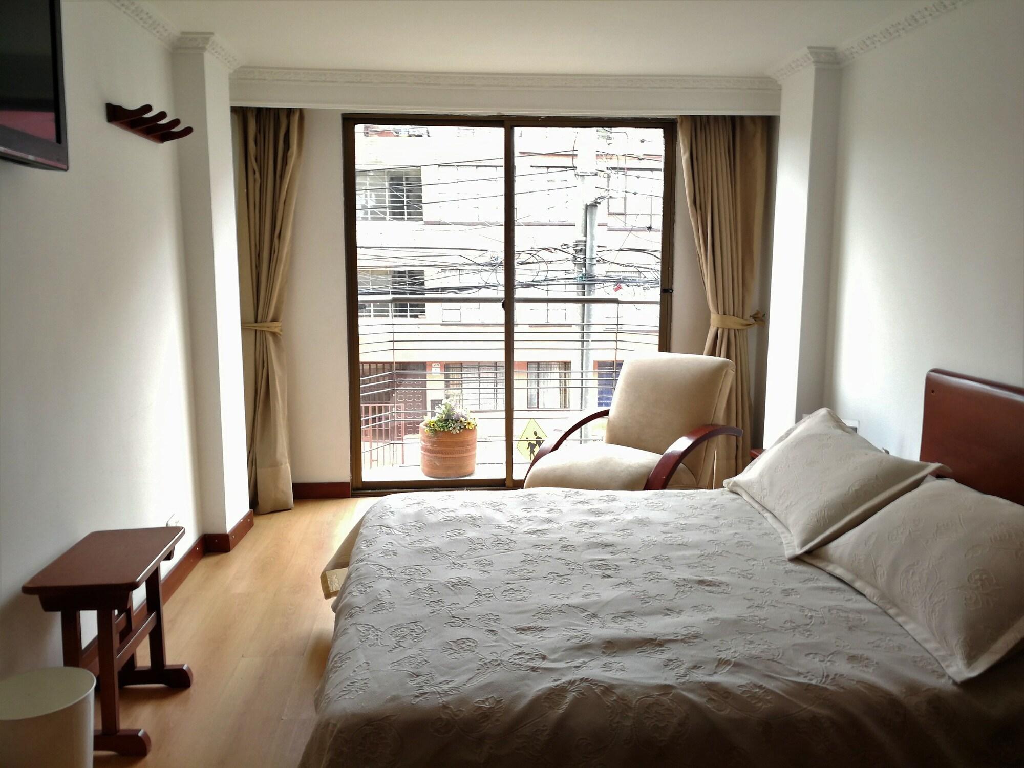 Hotel Alicante Bogotá Extérieur photo