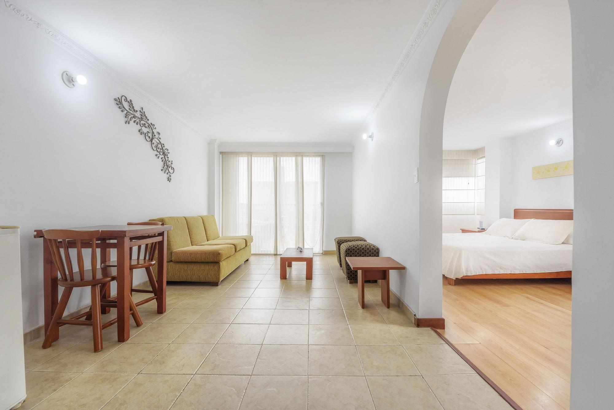 Hotel Alicante Bogotá Extérieur photo